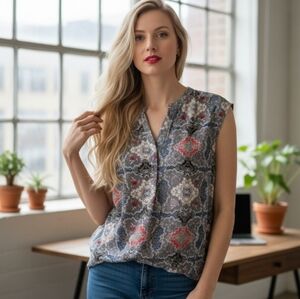 Banana Republic Boxy Warm Neutral Colors Graphic Button Down Top Size M